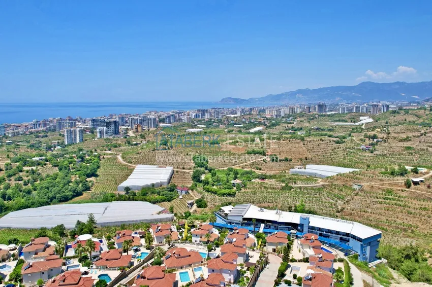 3+1 umeblowana willa w przytulnym kompleksie domków letniskowych — Alanya, dzielnica Kargicak 2 