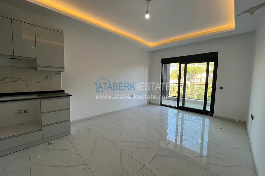 Kupuj  Jednopokojowy apartament w Alanyi, dzielnica Kargicak, 300 metrów od morza 1 