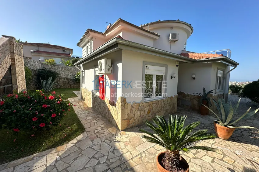 Kupuj  3+1 umeblowana willa w przytulnym kompleksie domków letniskowych — Alanya, dzielnica Kargicak 2 