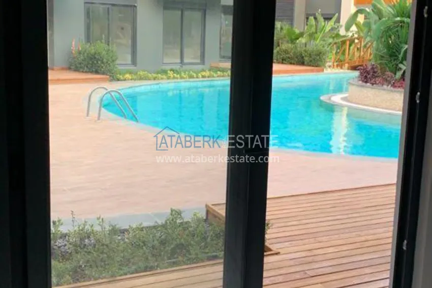 Kupuj  W pełni wykończony apartament z dostępem do basenu w Avsallar, Alanya 2 