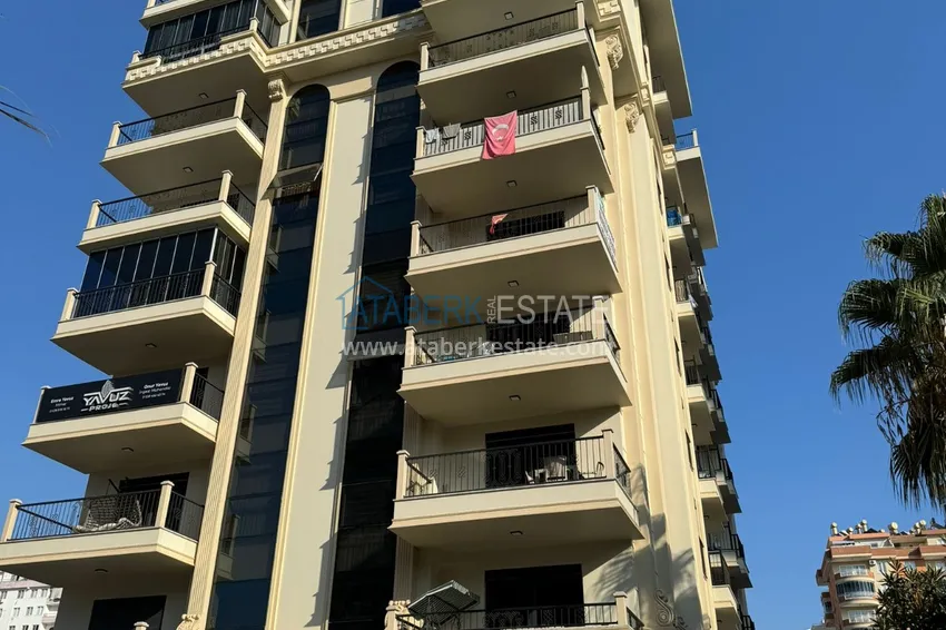 Apartament z 2 sypialniami w Mahmutlar z nowymi meblami i widokiem na góry 3 