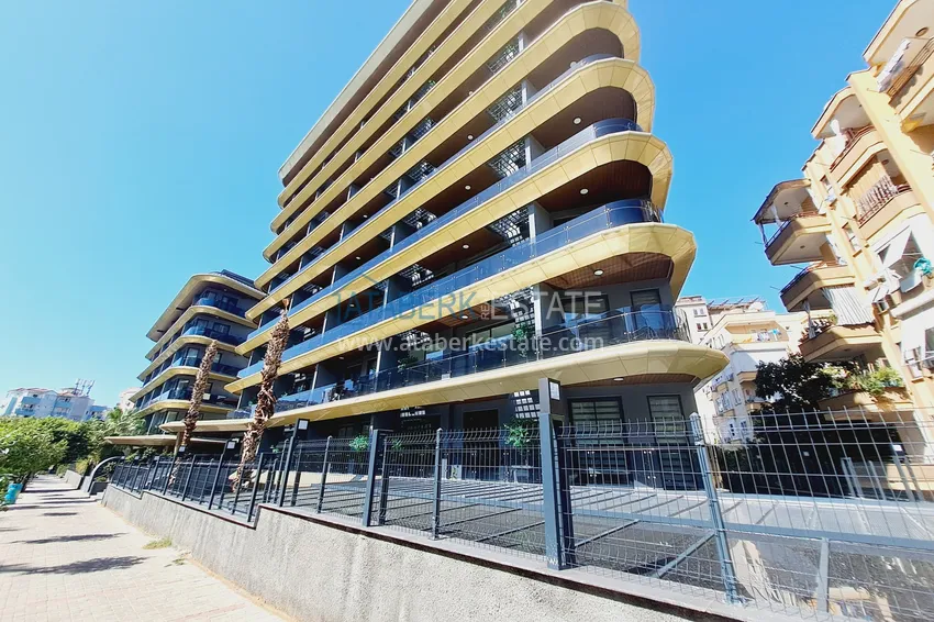 Apartament 1+1 od właściciela w centrum Alanyi, w pobliżu plaży Kleopatra — 350 metrów 3 