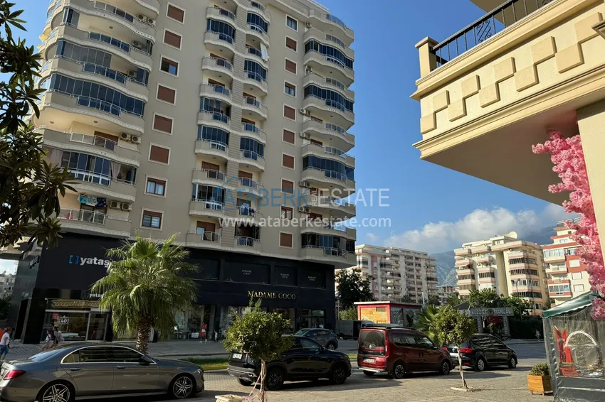 Apartament z 2 sypialniami w Mahmutlar z nowymi meblami i widokiem na góry 4 