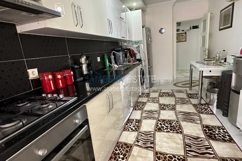 Kupuj  Apartament w centrum Alanyi z oddzielnymi meblami kuchennymi i widokiem na góry  4 