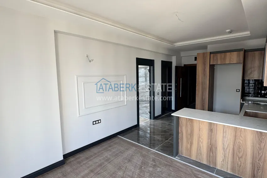 Kupuj  Dobrze wykończony apartament z jedną sypialnią w Mersin, dzielnica Teje 5 