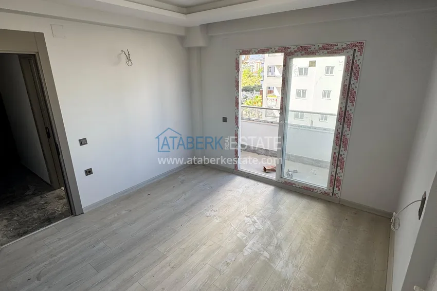 Kupuj  Trzypokojowe mieszkanie z dwoma balkonami w Mersin, Arpachbakhshish 5 