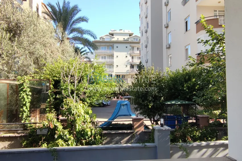 Kupuj  Apartament 1+1 w nowym kompleksie butikowym w centrum Alanyi, plaża Kleopatra 8 