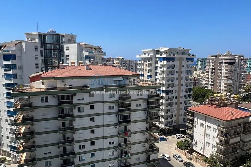Kupuj  Umeblowane mieszkanie w Mahmutlar z przeszklonym balkonem w kompleksie premium 9 