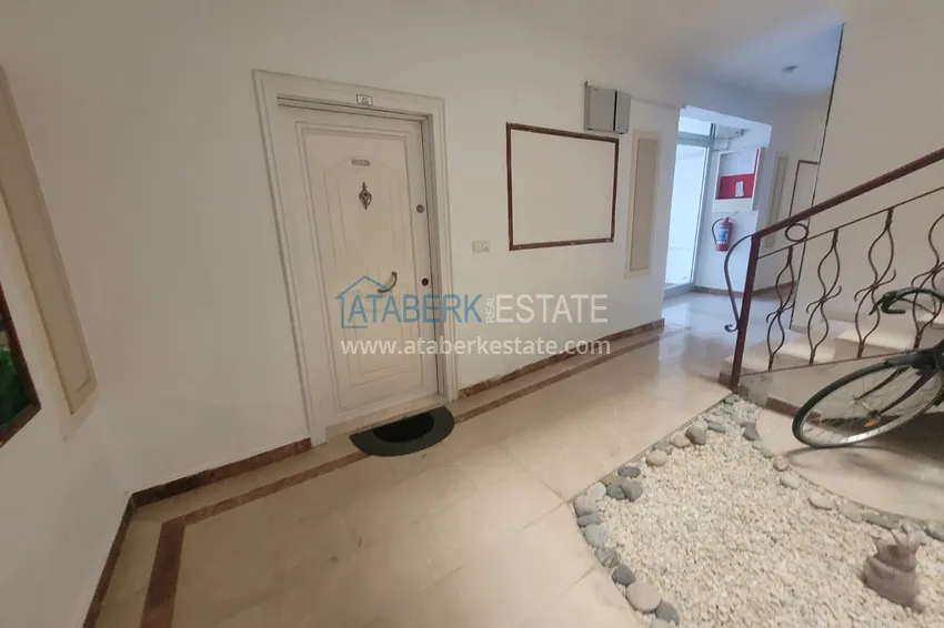 Apartament z jedną sypialnią pod klucz w przytulnym kompleksie w dzielnicy Alanya Tosmur 11 