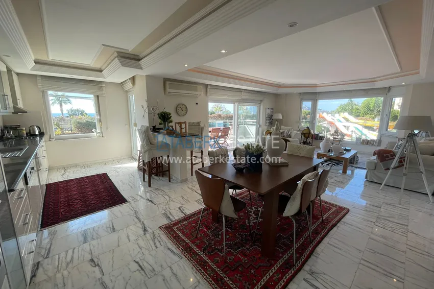 Kupuj  Nieruchomość na zezwolenie na pobyt! Apartament 3+1 z meblami i widokiem na morze, dzielnica Tosmur — Alanya 2 