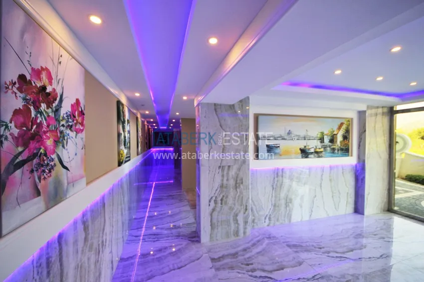 Apartament z dwiema sypialniami z meblami i oddzielnym apartamentem kuchennym w Mahmutlar 12 