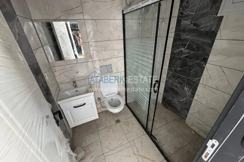 Kupuj  Gotowy apartament z dwiema sypialniami w Mersin, Tomyuk 11 