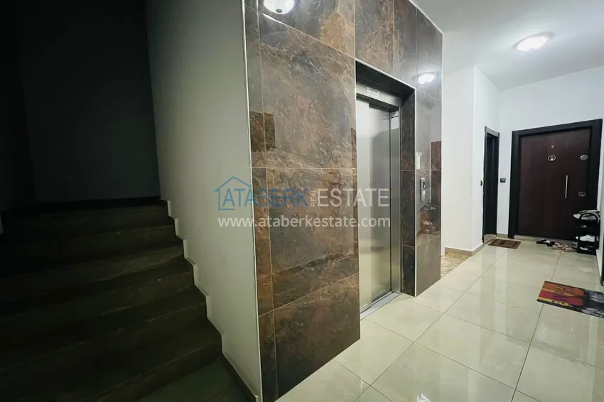 Jednopokojowy apartament w centrum Alanyi, umeblowany. Nadaje się do zezwolenia na pobyt 11 