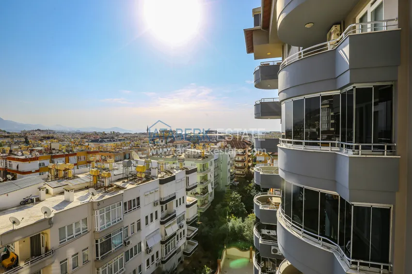 Kupuj  Apartament pod klucz 2+1 z przeszklonymi kormoranami i widokiem na morze w centrum Alanyi  11 