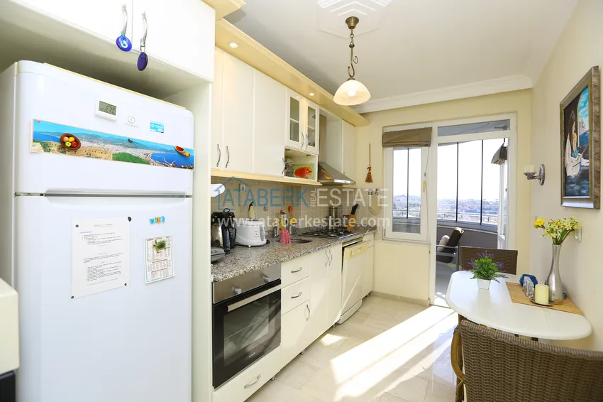 Kupuj  Apartament pod klucz 2+1 z przeszklonymi kormoranami i widokiem na morze w centrum Alanyi  12 