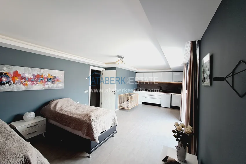 Kupuj  Nieruchomość na zezwolenie na pobyt - Dwupoziomowy penthouse z meblami w Alanyi, dzielnica Oba 14 