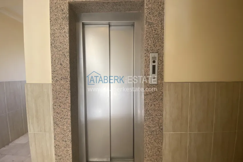 Apartament 2+1 z meblami i przeszklonym balkonem zaledwie 300 metrów od morza, dzielnica Oba - Alanya 16 