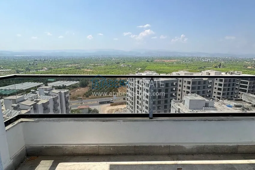Kupuj  Gotowy apartament z dwiema sypialniami w Mersin, Tomyuk 16 