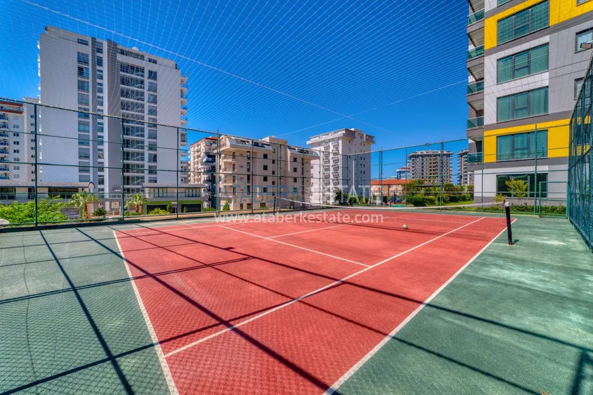 Apartament pod klucz z dwiema sypialniami w Mahmutlar w nowoczesnym kompleksie 16 