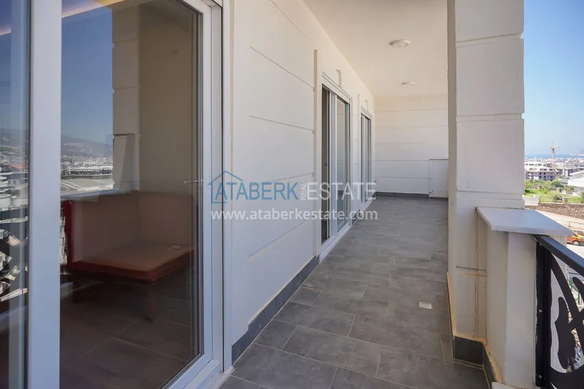 Kupuj  Apartament w Oba z wysokiej jakości wykończeniem i otwartymi widokami na góry  17 