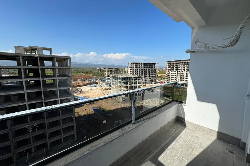 Kupuj  Gotowy apartament z dwiema sypialniami w Mersin, Tomyuk 17 