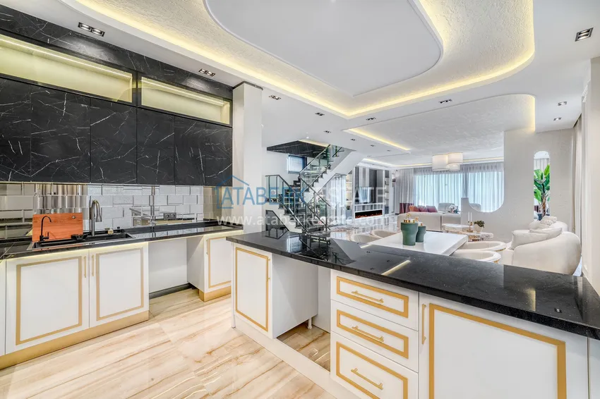 Kupuj  Modny triplex o ekskluzywnym designie w dzielnicy Kargicak w Alanyi  18 