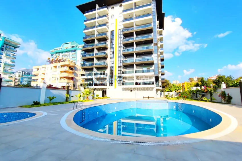 Penthouse z luksusowymi meblami w nowoczesnym kompleksie — Alanya, dzielnica Mahmutlar 1 
