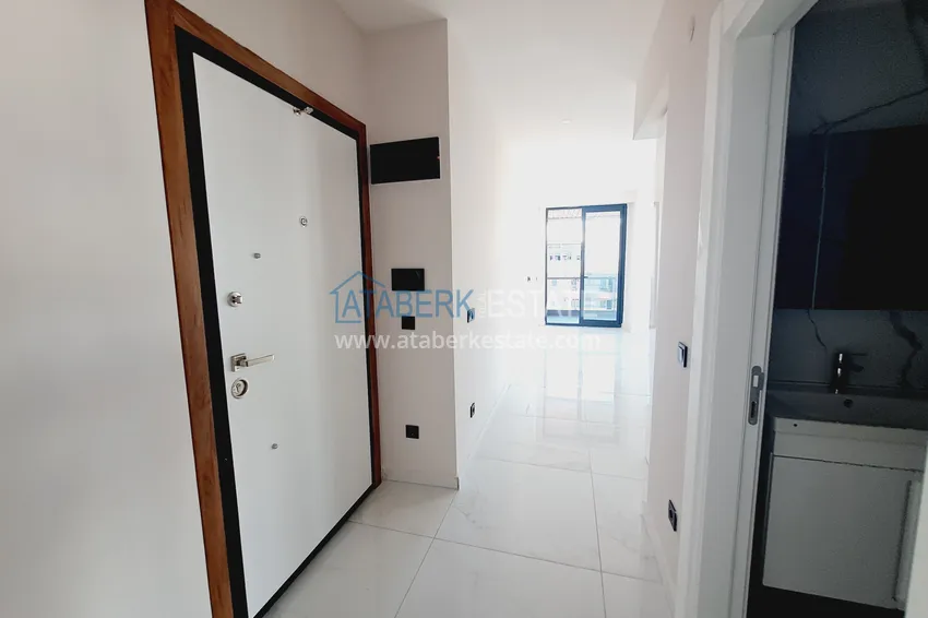 Kupuj  Apartament 1+1 od właściciela w centrum Alanyi, w pobliżu plaży Kleopatra — 350 metrów 1 
