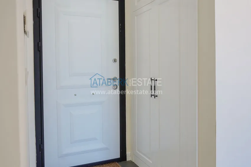 Kupuj  Apartament w Oba z wysokiej jakości wykończeniem i otwartymi widokami na góry  1 