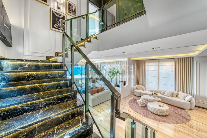 Kupuj  Modny triplex o ekskluzywnym designie w dzielnicy Kargicak w Alanyi  23 