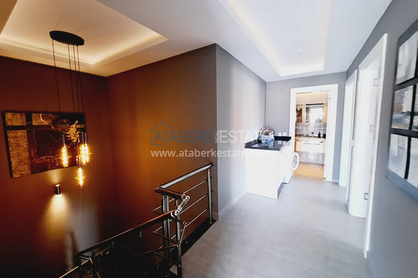 Kupuj  Nieruchomość na zezwolenie na pobyt - Dwupoziomowy penthouse z meblami w Alanyi, dzielnica Oba 27 
