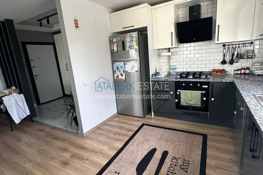 Kupuj  Liniowy czteropokojowy apartament z meblami w dzielnicy Teje, Mersin 3 