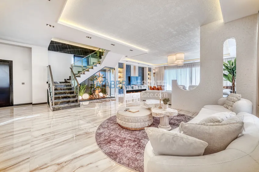 Kupuj  Modny triplex o ekskluzywnym designie w dzielnicy Kargicak w Alanyi  2 