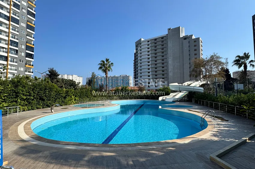 Apartament pod klucz z dwiema sypialniami i widokiem na morze w Mersin - Tomyuk 3 