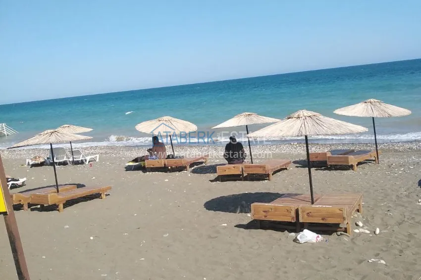 Przestronny apartament 1+1 z widokiem na morze i 2 przeszklonymi balkonami w Mersin, Arpacbakhshish 3 