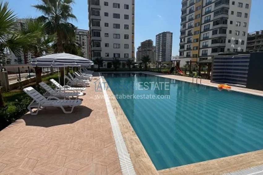 Stylowy apartament z 2 sypialniami i widokiem na góry w centrum Teje, Mersin 2 