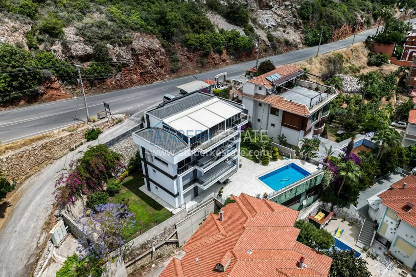 Luksusowa willa z panoramicznym widokiem na morze i zamek w Alanyi — dzielnica Kucukhasbahce 3 