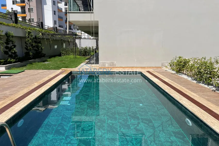 Apartament 1+1 z meblami i przeszklonym balkonem, dzielnica Oba — Alanya 4 