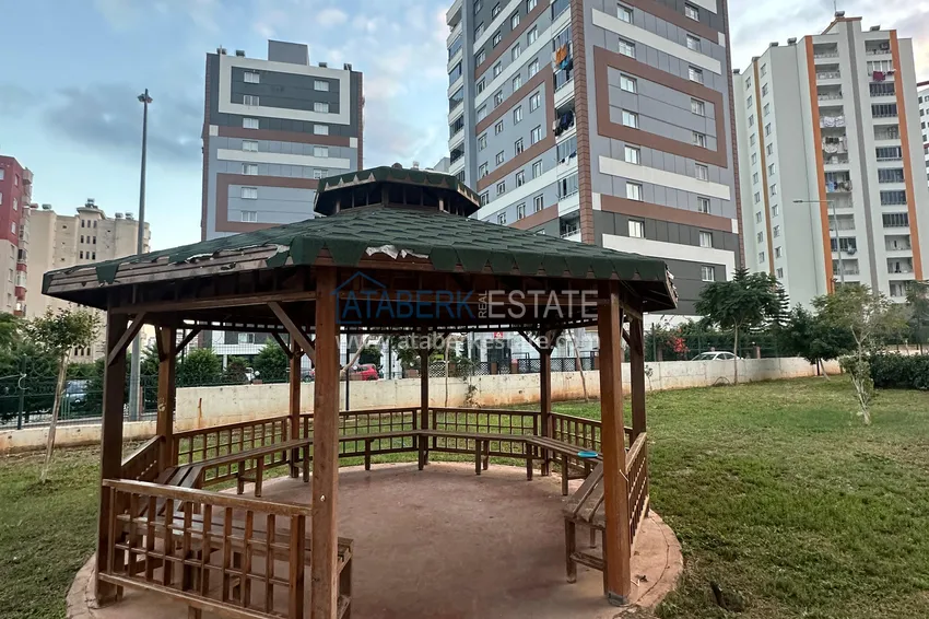 Umeblowany apartament z 2 sypialniami i panoramicznym widokiem na morze w dzielnicy Soli, Mersin 4 