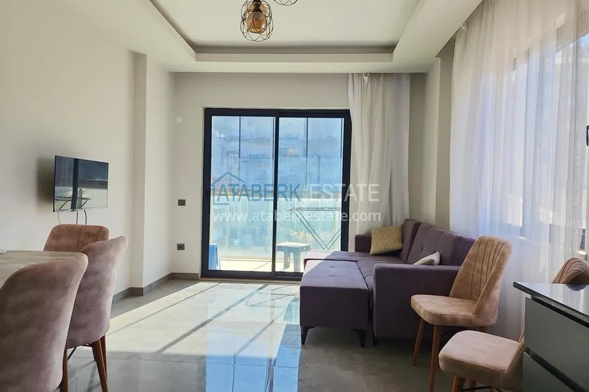 Kupuj  Apartament 1+1 z meblami i przeszklonym balkonem, dzielnica Oba — Alanya 4 