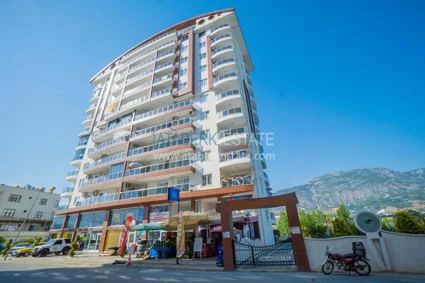 Apartament z dwiema sypialniami z meblami i oddzielnym apartamentem kuchennym w Mahmutlar 5 