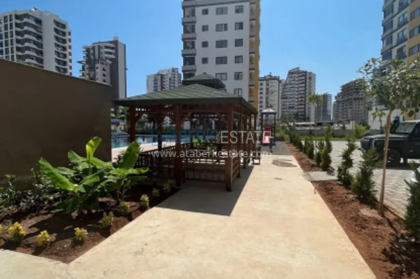 Stylowy apartament z 2 sypialniami i widokiem na góry w centrum Teje, Mersin 4 