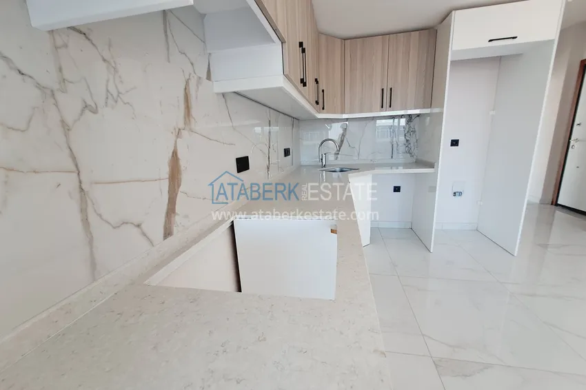 Kupuj  Apartament 1+1 od właściciela w centrum Alanyi, w pobliżu plaży Kleopatra — 350 metrów 5 