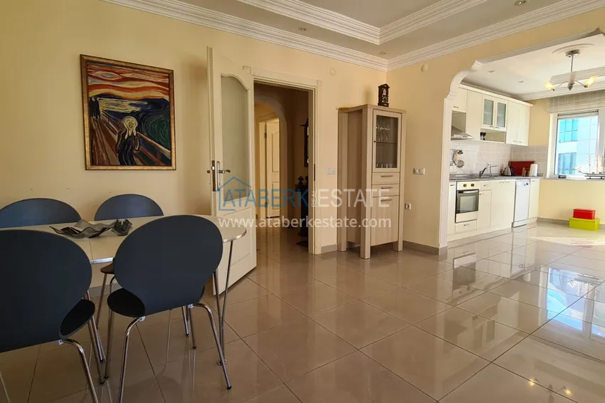 Kupuj  Apartament 2+1 z meblami i przeszklonym balkonem zaledwie 300 metrów od morza, dzielnica Oba - Alanya 5 
