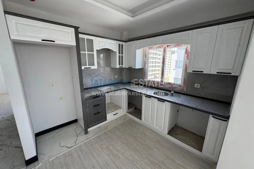 Kupuj  Gotowy apartament z dwiema sypialniami w Mersin, Tomyuk 5 