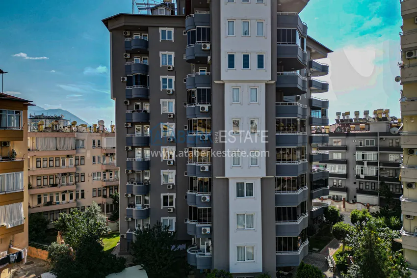 Apartament pod klucz 2+1 z przeszklonymi kormoranami i widokiem na morze w centrum Alanyi  5 