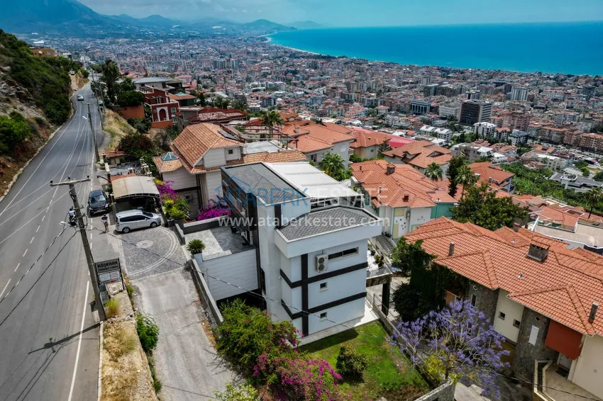Luksusowa willa z panoramicznym widokiem na morze i zamek w Alanyi — dzielnica Kucukhasbahce 5 