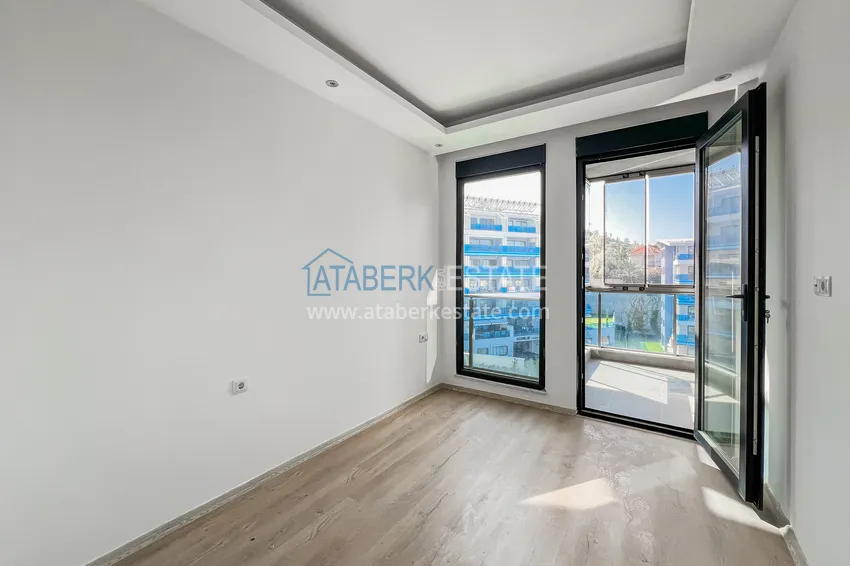 Kupuj  Apartament 1+1 z przeszklonym balkonem i widokiem na morze, dzielnica Kargicak — Alanya 6 