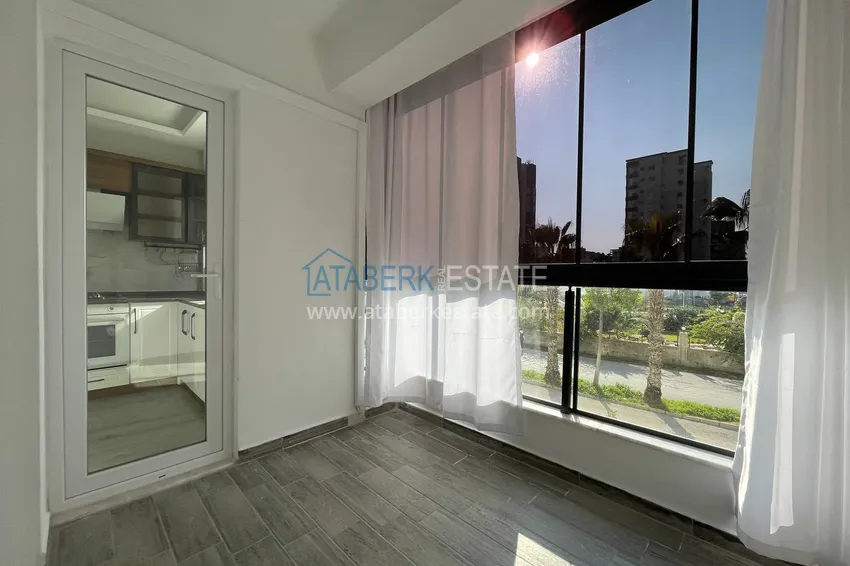 Kupuj  Jednopokojowy apartament z nowymi meblami, oddzielną kuchnią i 2 balkonami w Mersin, Tomyuk  7 