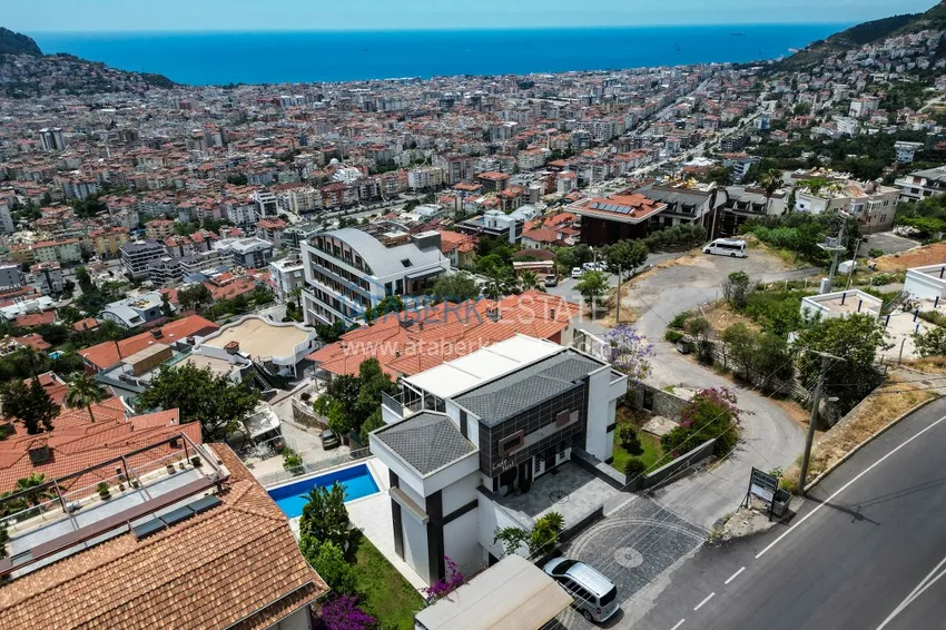Luksusowa willa z panoramicznym widokiem na morze i zamek w Alanyi — dzielnica Kucukhasbahce 6 